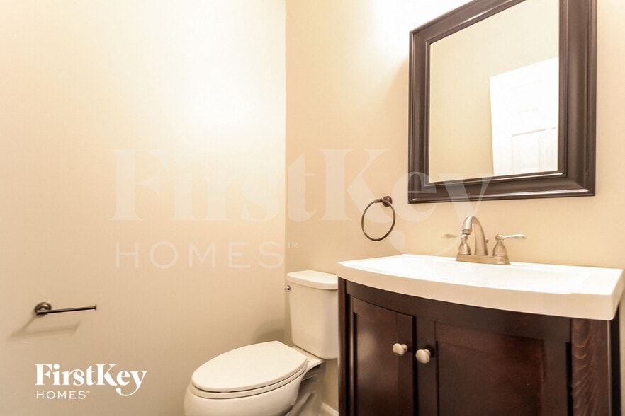 Building Photo - 3836 Bald Eagle Drive