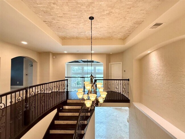 Building Photo - 25627 Fleming Lodge Ln