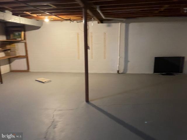 Building Photo - 17804 Park Mill Dr