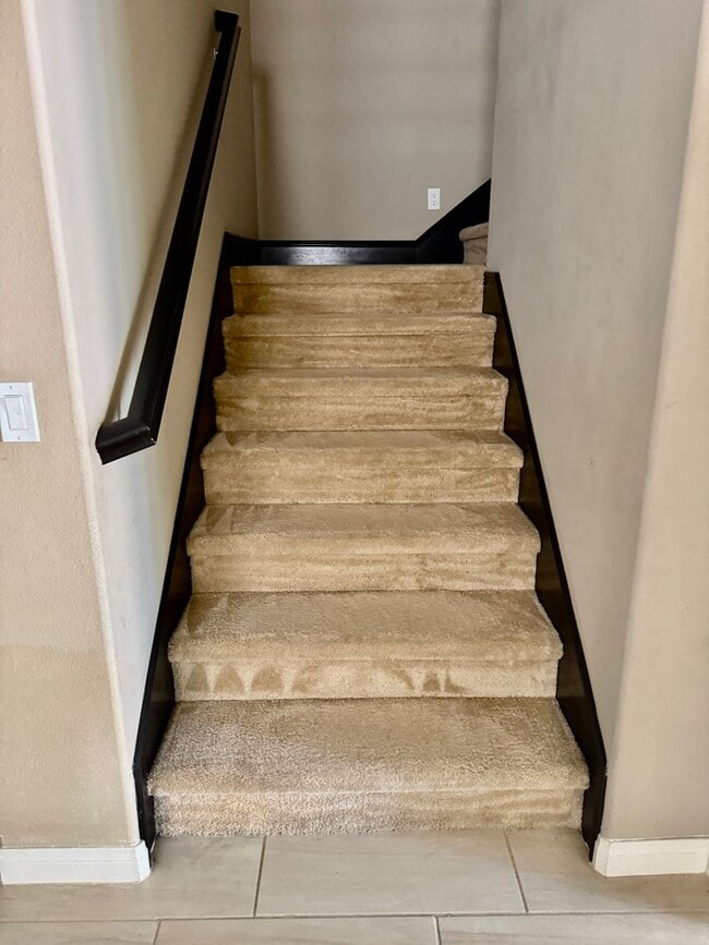 Building Photo - Executive Home in Temecula