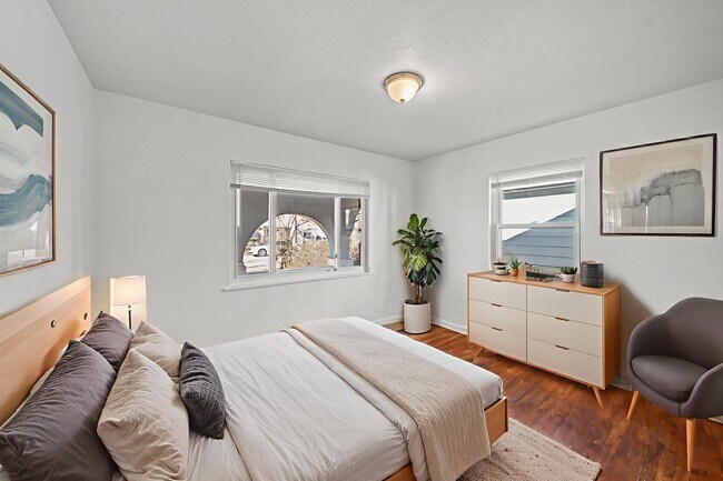 Building Photo - 1764 Oakland St