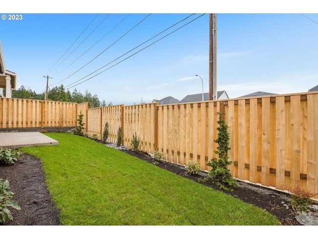 Building Photo - Beautiful 4 Bedroom + Office Home with Open Layout, Gourmet Kitchen & Large Entertainment Room