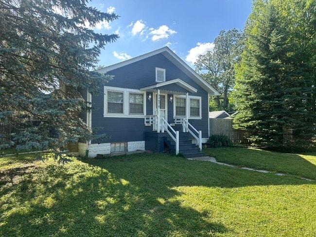 Primary Photo - 33670 N Idlewild Dr