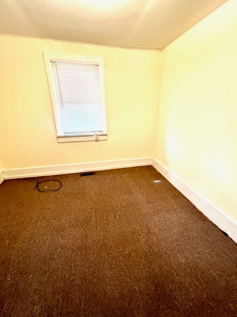 Bedroom 1 - 619 S West Ave