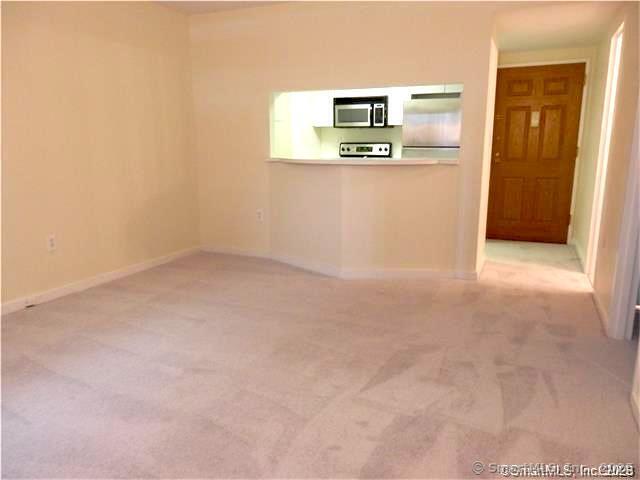Building Photo - 127 Greyrock Pl
