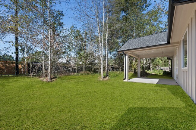 Building Photo - 28411 Champion Oaks Dr