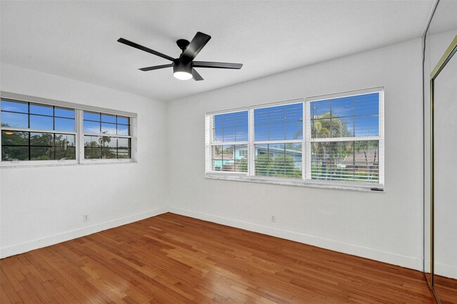 Building Photo - 2542 Marathon Ln