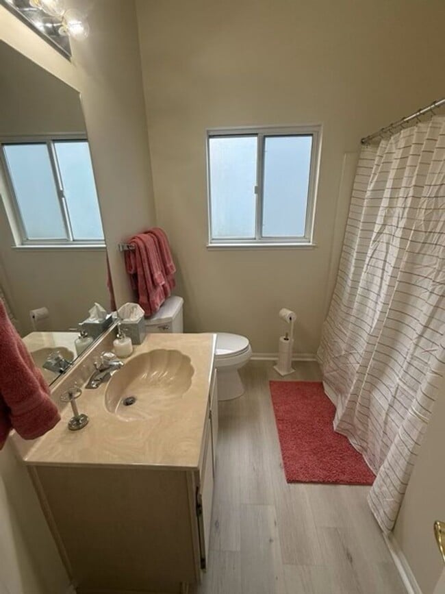 Building Photo - 60 Padgett Dr