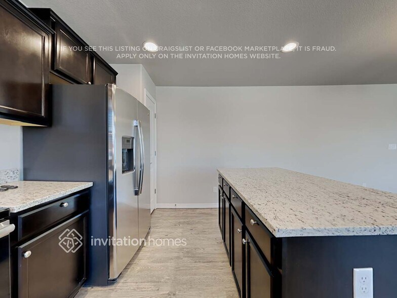 Building Photo - 6128 Cast Iron Dr