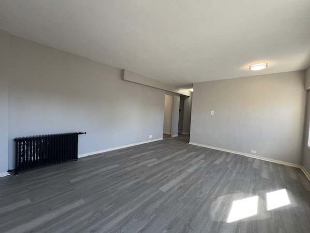 Building Photo - 7327 N Rogers Ave