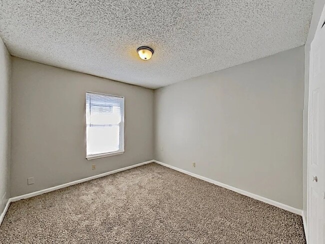 Building Photo - 385 Filmore Dr