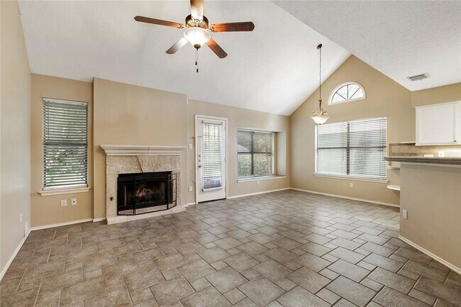 Building Photo - 10719 N Platt River Dr