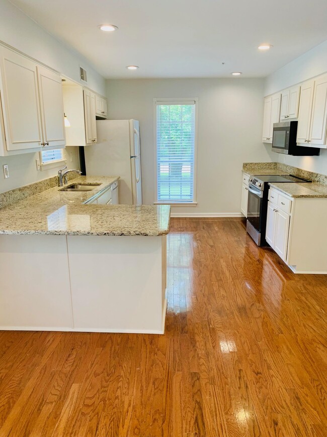 Building Photo - 1831 Boulinwood Ln