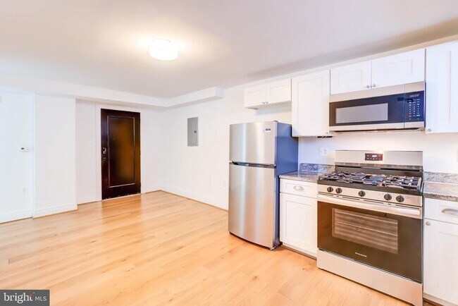 Building Photo - 3625 16th St NW