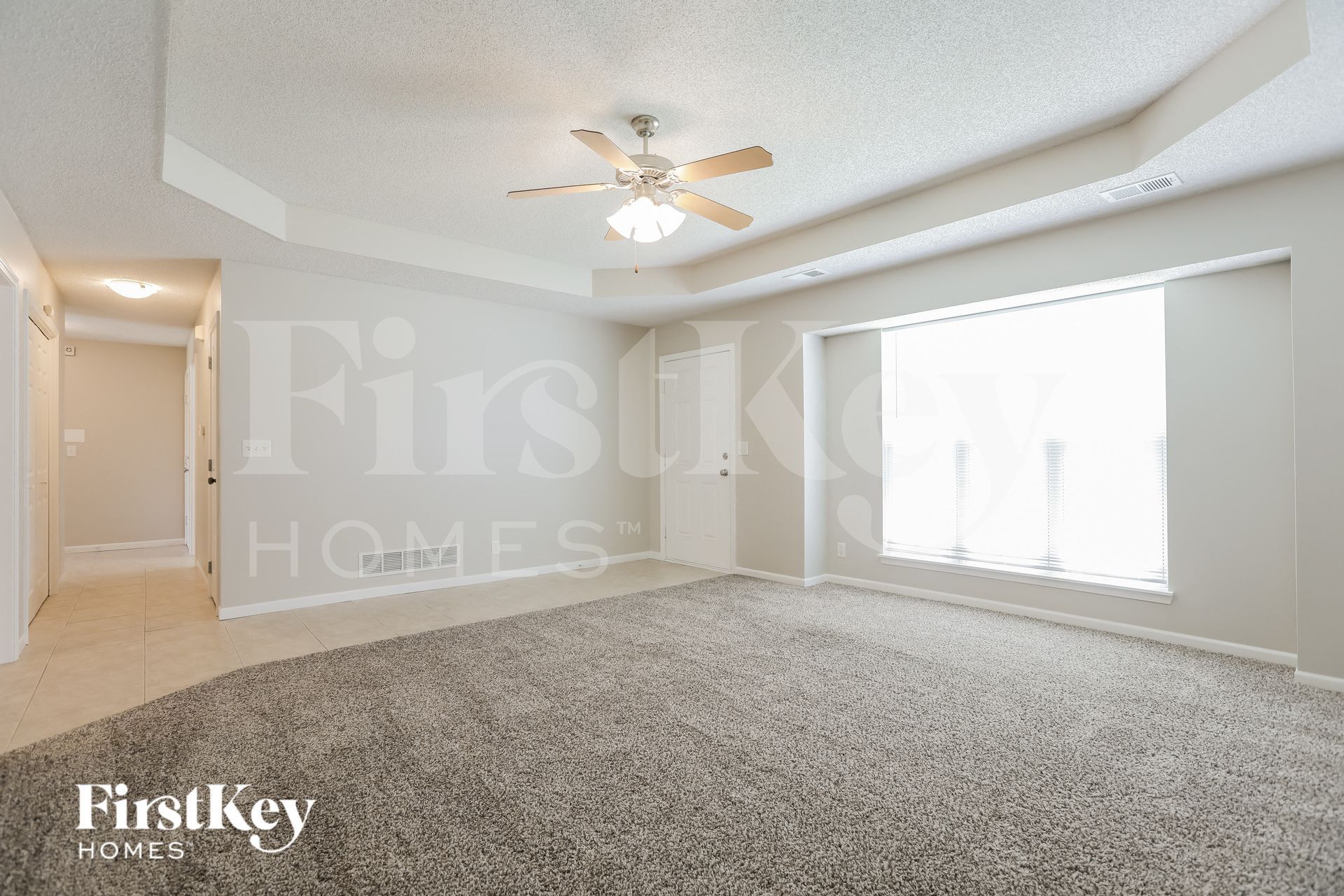 Building Photo - 724 Bristol Dr