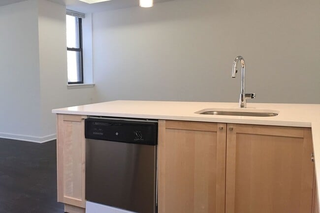 Floorplan - 5507-5509 S. Hyde Park Boulevard