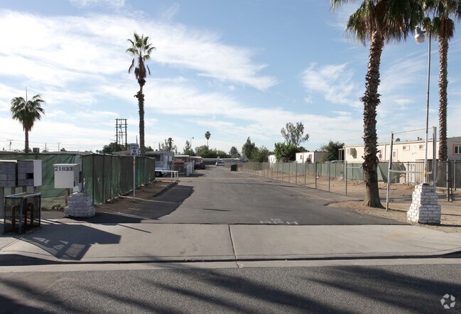 Building Photo - Edgelane Mobile Home Park