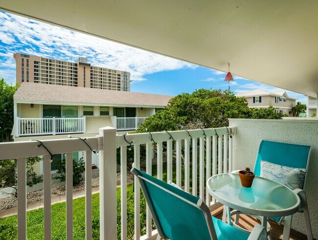 Building Photo - Walk to the Atlantic Ocean! Only one left!!