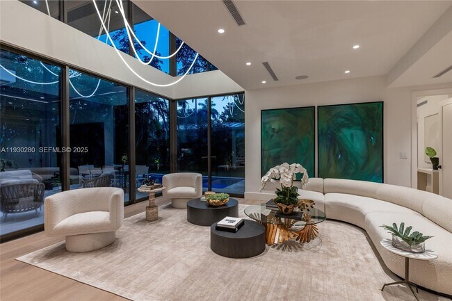 Building Photo - 4024 Bonita Ave