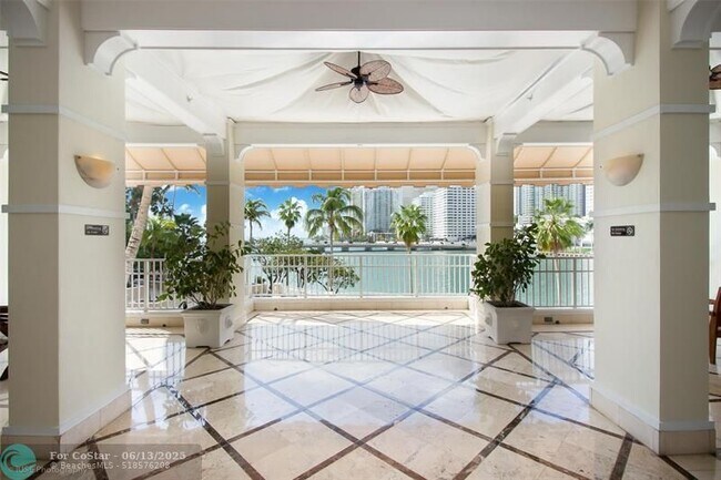 Building Photo - 701 Brickell Key Blvd