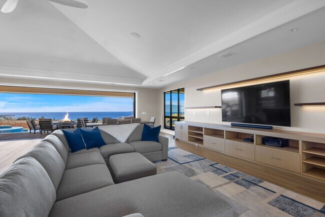 Building Photo - Luxury Ocean View Estate with Infinity Poo...