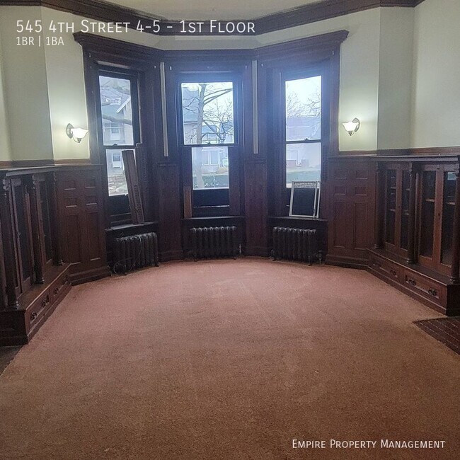 Building Photo - 545 4th St