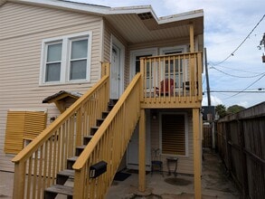 Building Photo - 1112 Ave M 1/2