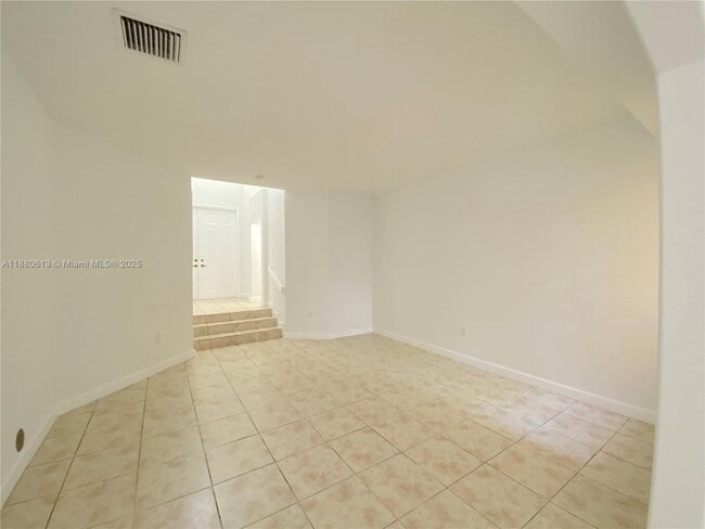 Building Photo - 11005 NW 87th St