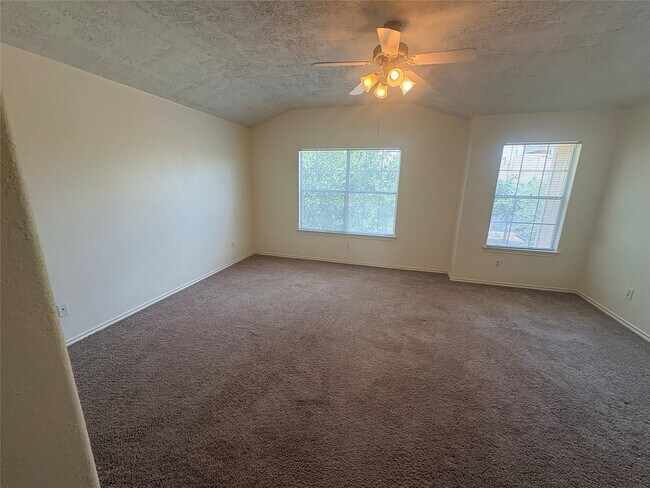 Building Photo - 14403 Fairbuff Ln