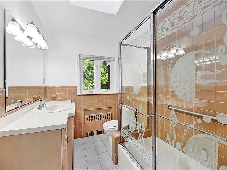 Building Photo - 125 Bertha Pl