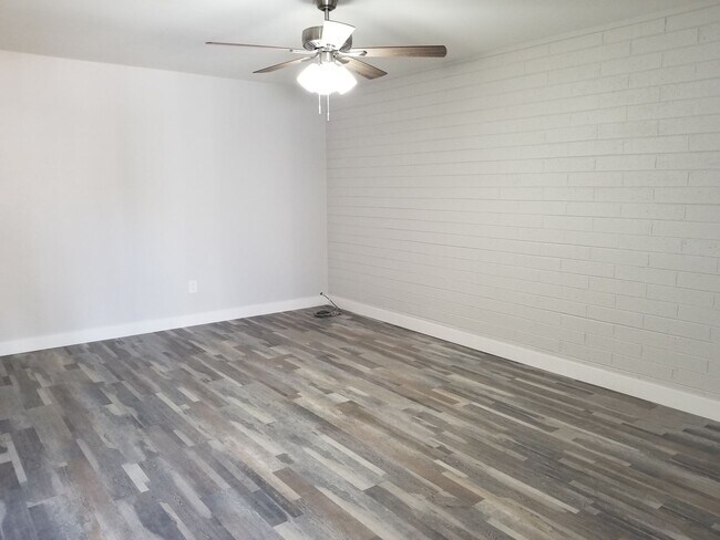 Building Photo - 3214 N 68th St