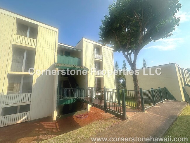Building Photo - 95-031 Kuahelani Ave