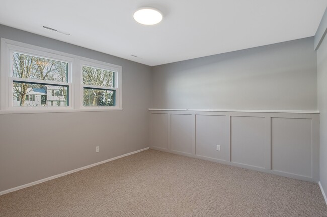 Building Photo - 4210 Trotwood Ln