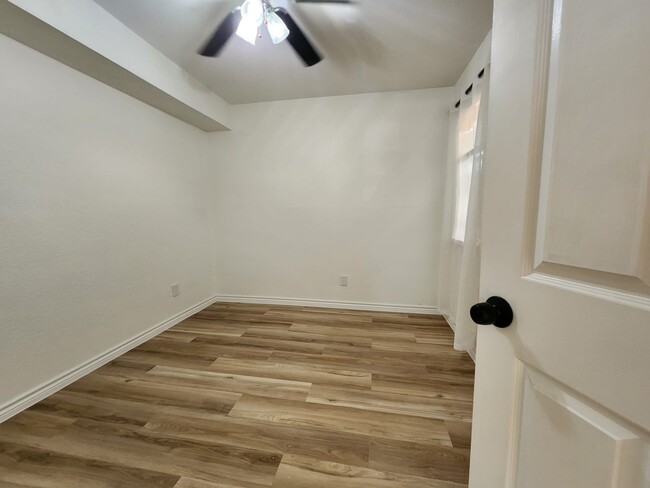 Building Photo - 2257 Moonlight Bay