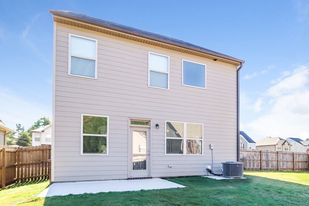 Building Photo - 1075 Lear Dr