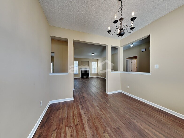 Building Photo - 6039 Willomere Cir