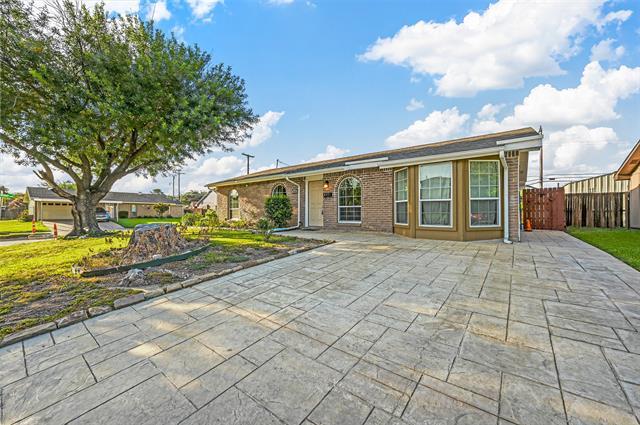 Primary Photo - 301 W Grenoble Dr