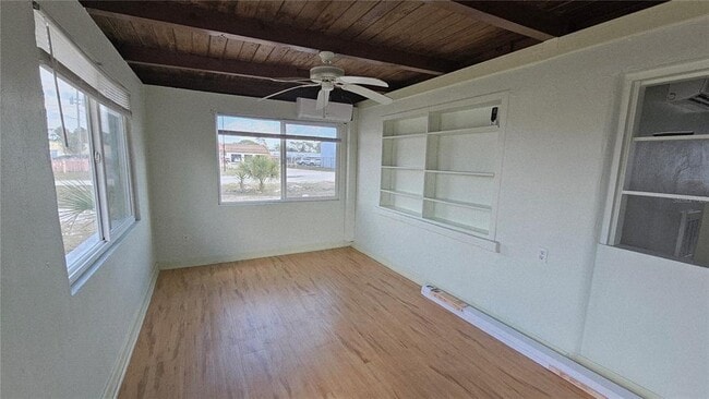 Building Photo - 45 W Langsner St