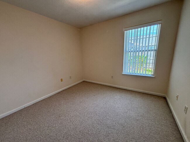 Building Photo - 509 Phillips Ct