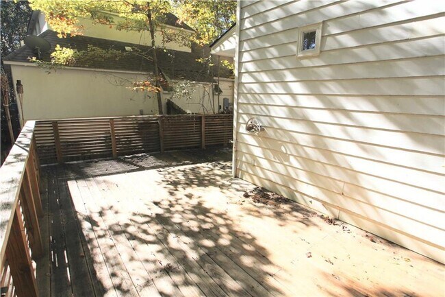 Building Photo - Home available February 2026!