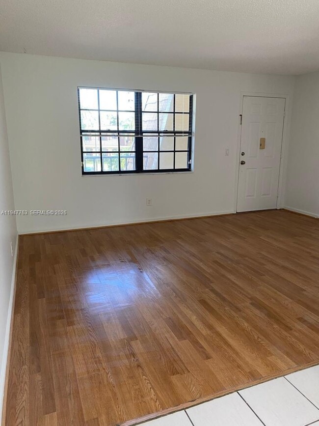 Building Photo - 4171 Oak Terrace Dr