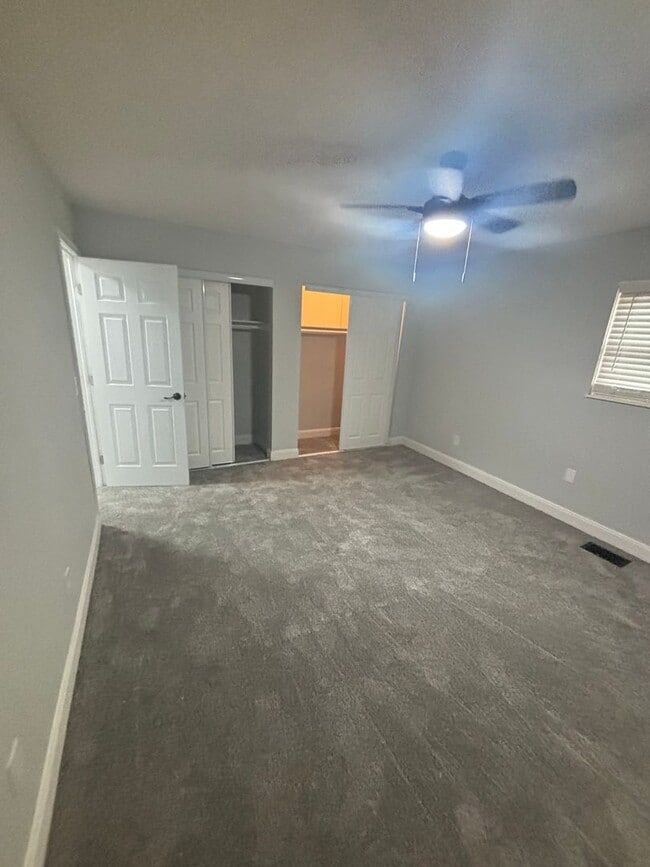 Building Photo - 3237 Summerhill Ln