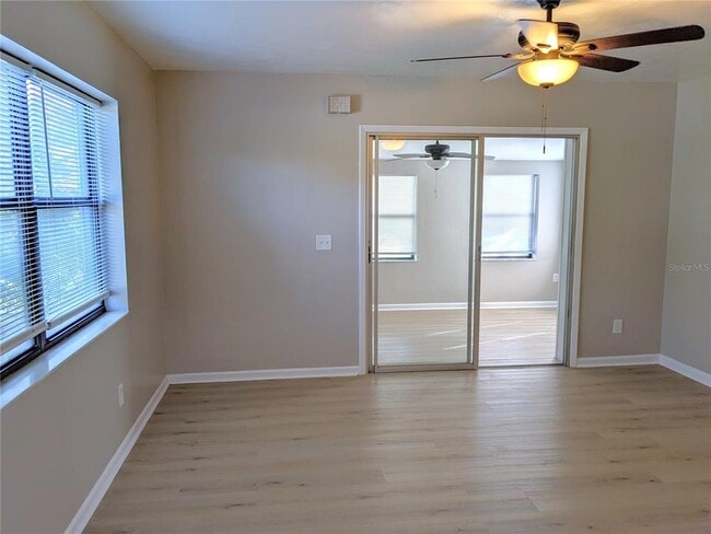 Building Photo - 681 N Wellington Dr