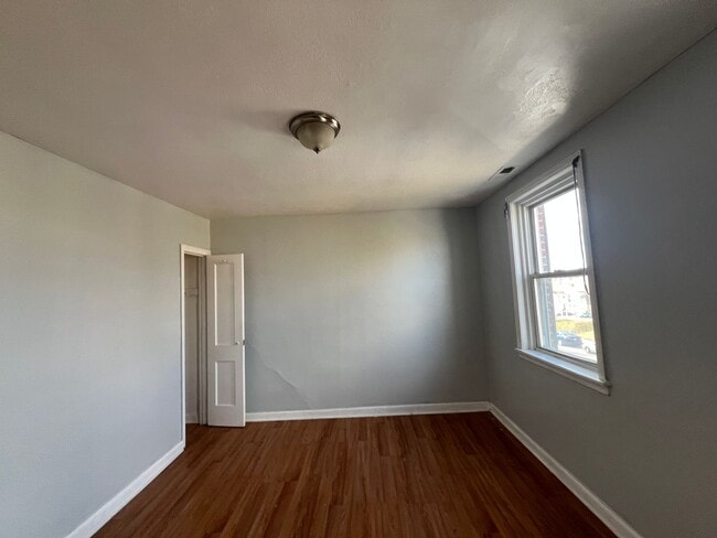 Building Photo - 6741 Horrocks St