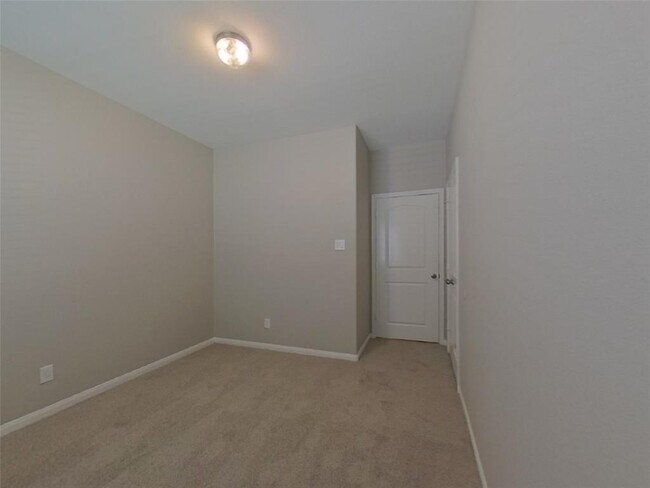 Building Photo - 14090 Waukegan Way S