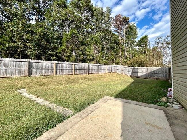Building Photo - 5915 Parkstone Drive