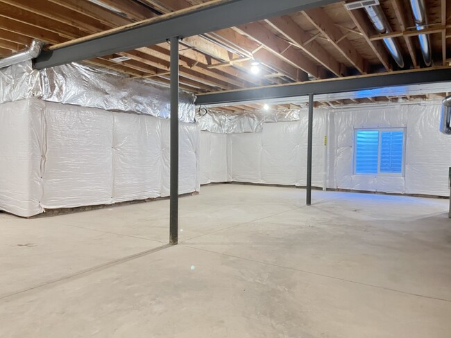 Building Photo - 958 Partridge Cir