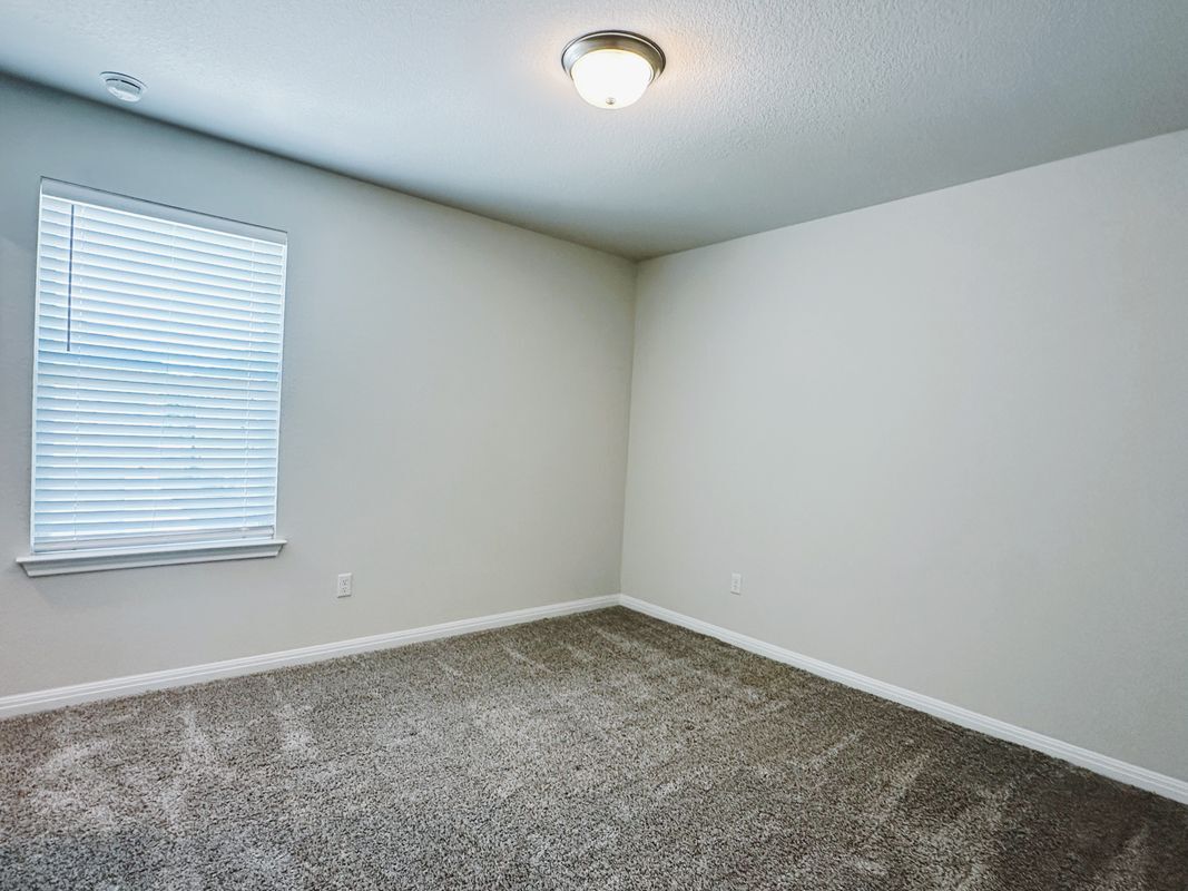 Building Photo - 330 Delaware Mountains Ter