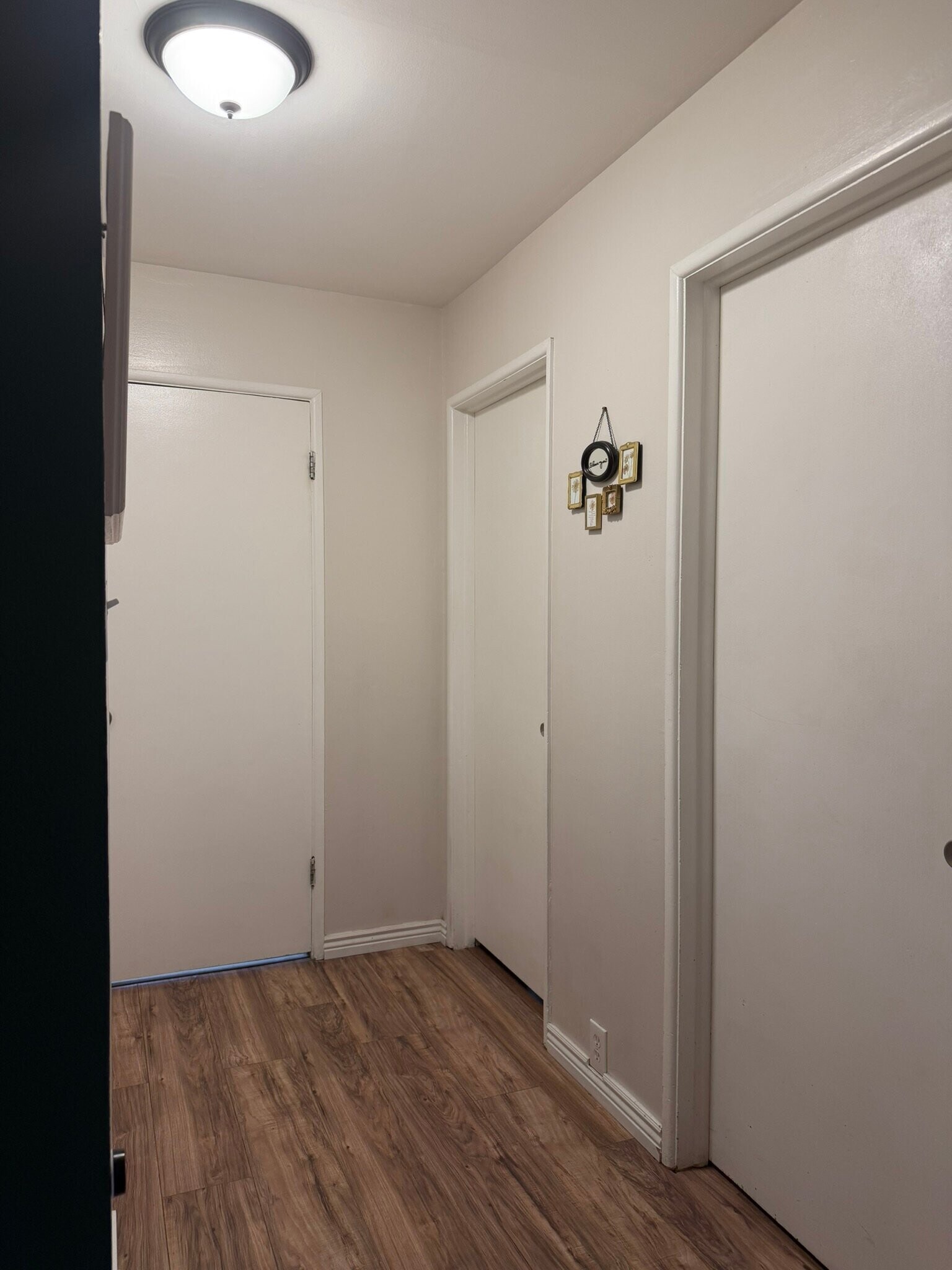 Building Photo - 1054 N 500 W