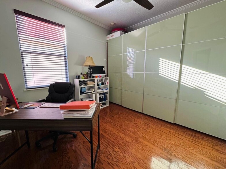 Building Photo - 11745 Via Lucerna Cir